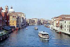 L'Italie veut promouvoir le tourisme Ã  Lampedusa