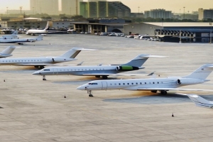 Business jets fly high in Abu Dhabi